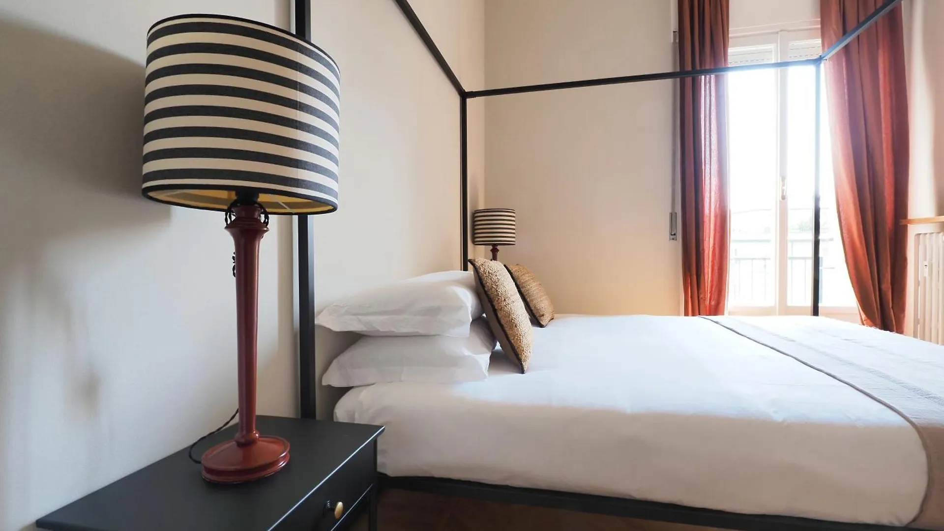 Elegant Moscova Apt Милан