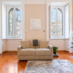 Porta Romana Cozy Apartment